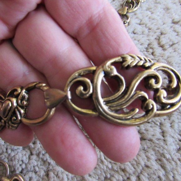 Vintage Gold Heart Chain Belt One Size - Picture 2 of 4